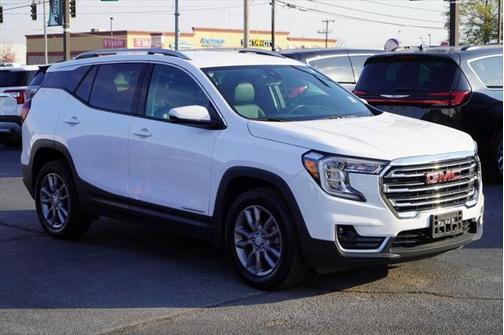 2024 GMC Terrain SLT