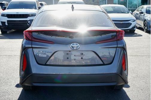 2021 Toyota Prius Prime LE