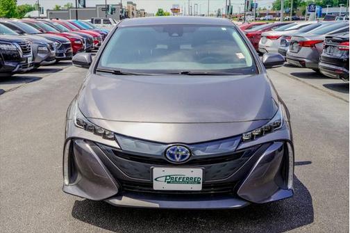 2021 Toyota Prius Prime LE