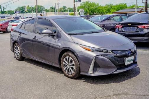2021 Toyota Prius Prime LE