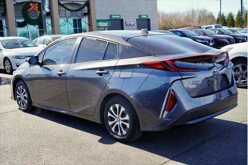 2021 Toyota Prius Prime LE
