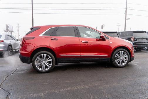 2024 Cadillac XT5 Premium Luxury