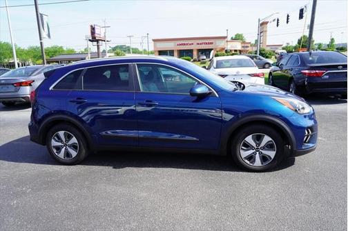 2020 Kia Niro LX