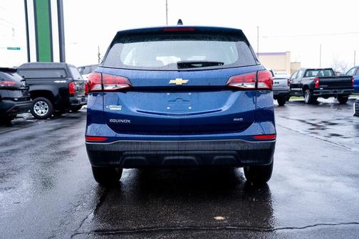 2023 Chevrolet Equinox LS