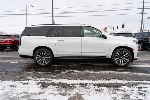 2021 Cadillac Escalade ESV Sport