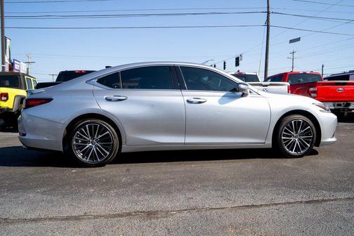 2024 Lexus ES 350 Base