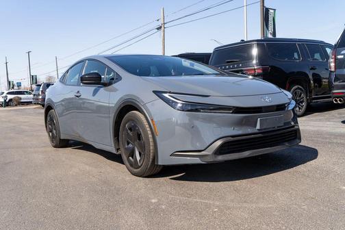 2024 Toyota Prius LE