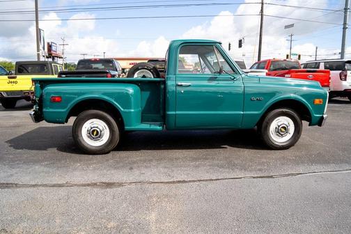 1969 Chevrolet C10/K10 Base