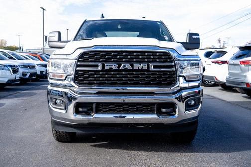 2024 RAM 2500 Big Horn Crew Cab 4x4 6'4' Box