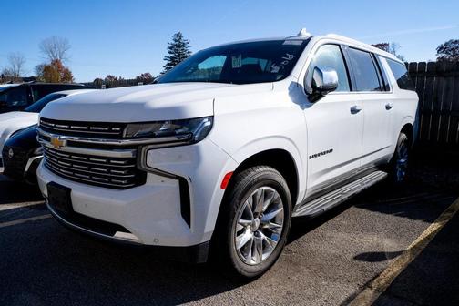 2023 Chevrolet Suburban Premier