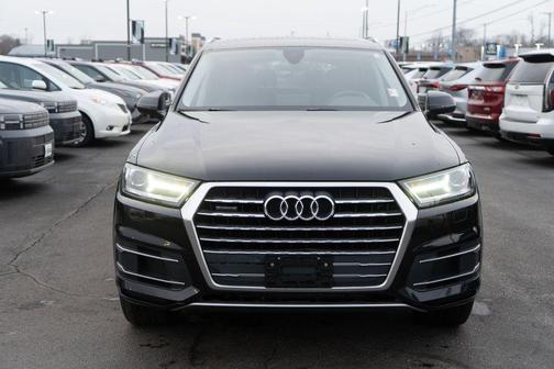 2019 Audi Q7 45 Premium