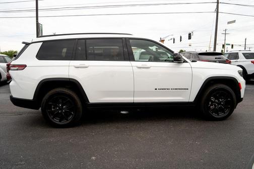 2024 Jeep Grand Cherokee L Altitude