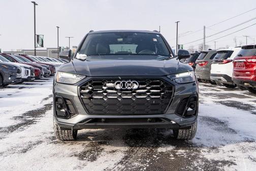 2025 Audi Q5 45 S line Premium