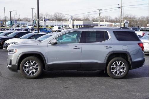 2023 GMC Acadia AWD SLT