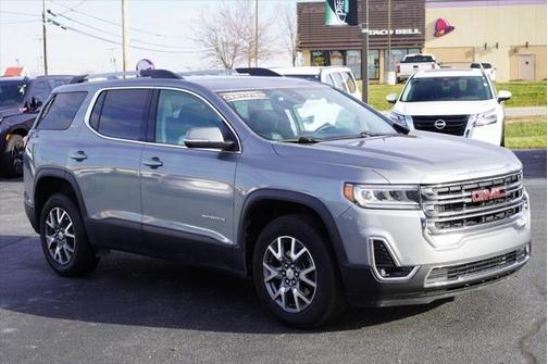 2023 GMC Acadia AWD SLT