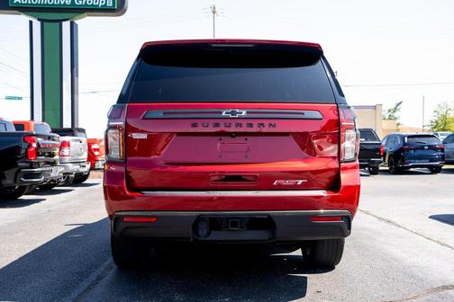 2021 Chevrolet Suburban RST