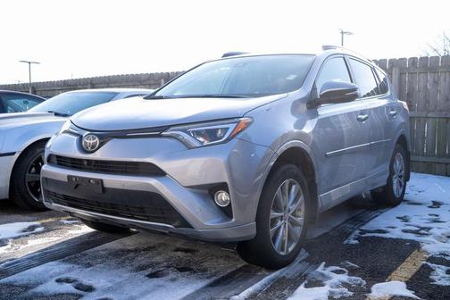 2017 Toyota RAV4 Platinum