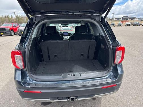 Stone Blue Metallic 2022 Ford Explorer XLT
