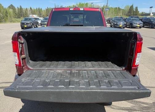 Delmonico Red Pearlcoat 2021 RAM 1500 Big Horn/Lone Star