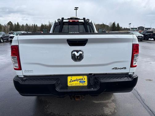 Bright White Clearcoat 2019 RAM 3500 Tradesman Regular Cab 4x4 8' Box