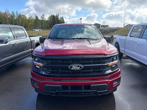 Ruby Red Metallic Tinted Clearcoat 2026 Ford F-150 XLT