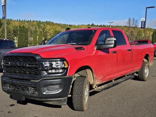2024 RAM 2500 Tradesman Crew Cab 4x4 8' Box