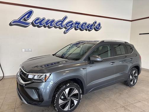 2024 Volkswagen Taos 1.5T SE