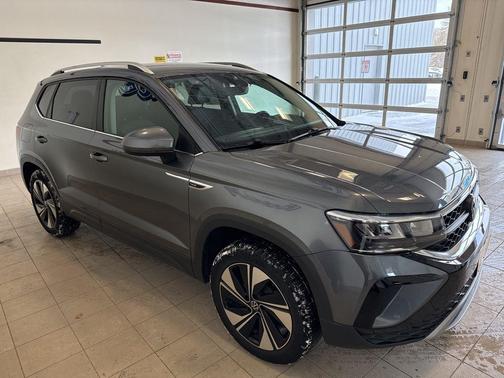 2024 Volkswagen Taos 1.5T SE