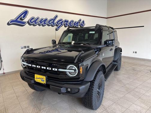 Shadow Black 2026 Ford Bronco Outer Banks SUV
