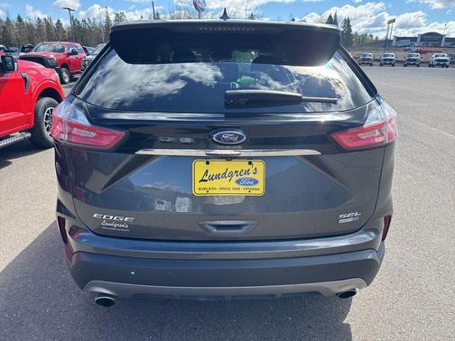 Magnetic Metallic 2019 Ford Edge SEL