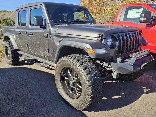 2020 Jeep Gladiator Sport S