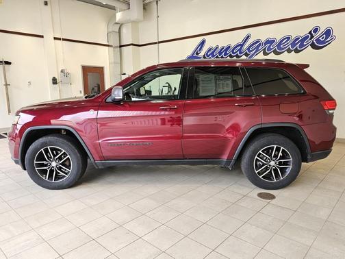 2017 Jeep Grand Cherokee Trailhawk