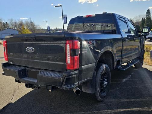 2023 Ford F-350 XLT