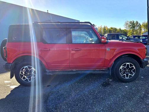 2023 Ford Bronco Outer Banks