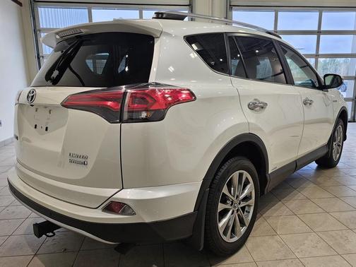2017 Toyota RAV4 Hybrid Limited
