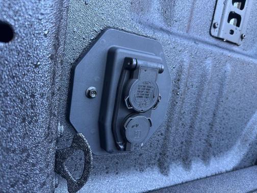 Agate Black Metallic 2026 Ford F-350 Platinum