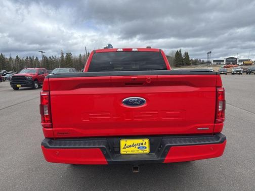 Race Red 2022 Ford F-150 XLT