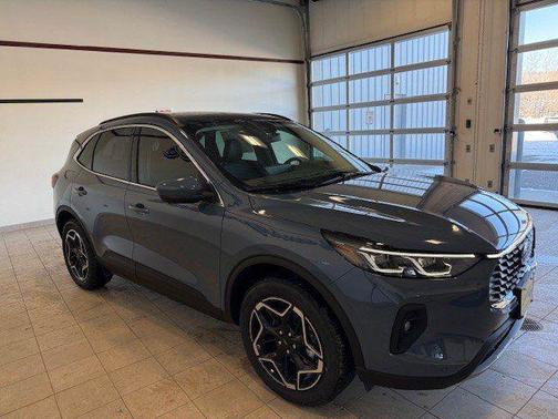 2026 Ford Escape Platinum