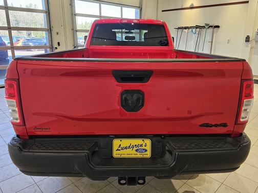 2024 RAM 2500 Tradesman Crew Cab 4x4 8' Box