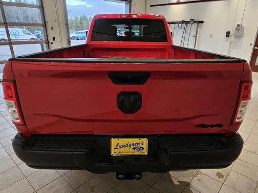 2024 RAM 2500 Tradesman Crew Cab 4x4 8' Box