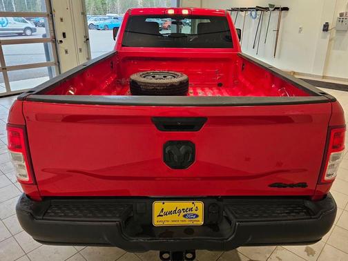 2024 RAM 2500 Tradesman Crew Cab 4x4 8' Box