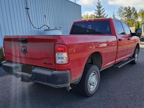 2024 RAM 2500 Tradesman Crew Cab 4x4 8' Box