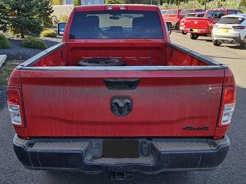 2024 RAM 2500 Tradesman Crew Cab 4x4 8' Box