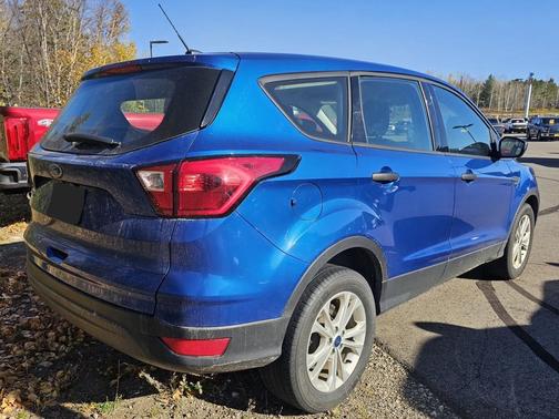 2019 Ford Escape S