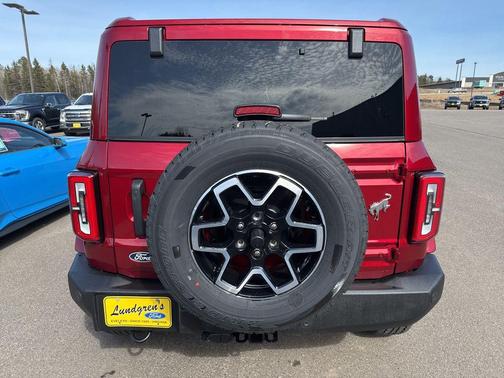 Ruby Red Metallic Tinted Clearcoat 2026 Ford Bronco Outer Banks