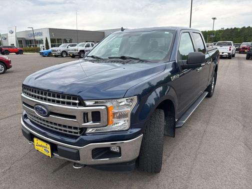 Blue 2018 Ford F-150 XLT