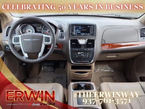 2014 Chrysler Town & Country Touring-L