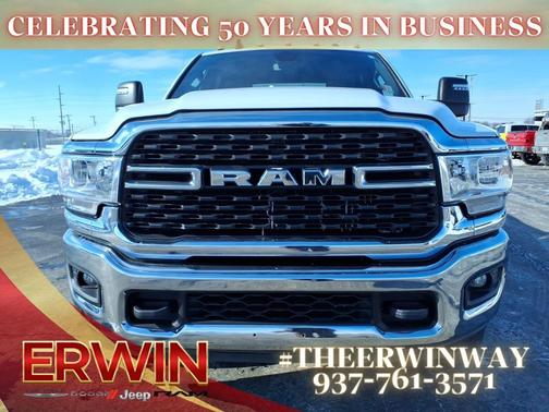 2024 RAM 3500 Big Horn Crew Cab 4x4 8' Box