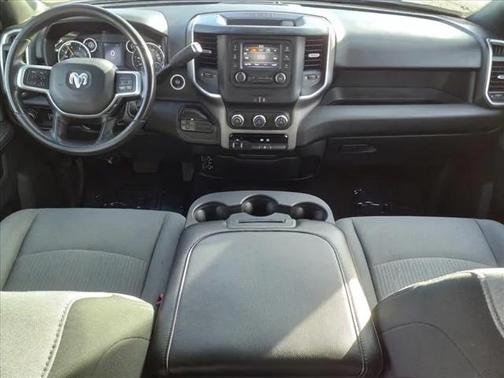 2021 RAM 3500 Big Horn Crew Cab 4x4 8' Box