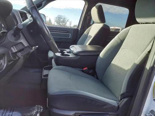 2021 RAM 3500 Big Horn Crew Cab 4x4 8' Box